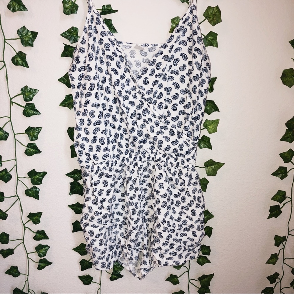 WHITE/BLUE ROMPER